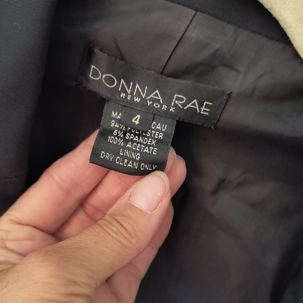 Donna Rae jacket - Picture 2 of 5